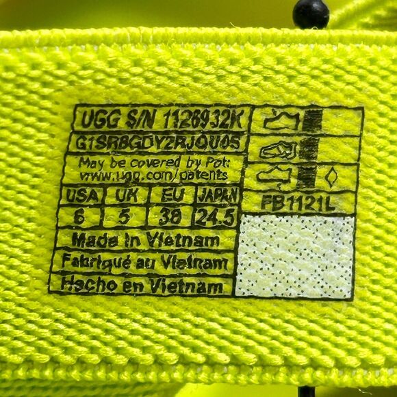 UGG Zuma Sling Back Strap Sandal Neon Green SN1126932K Kids US 6 NWB - Picture 9 of 9